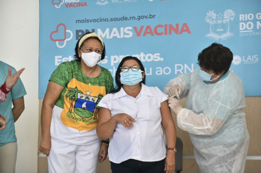 Há um ano, o RN iniciava campanha de vacinação contra a covid-19